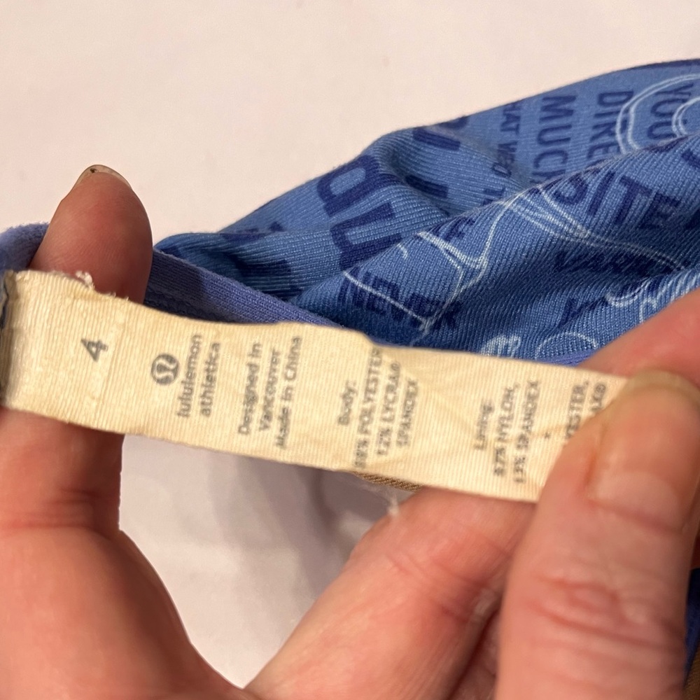 LULULEMON Blue Swirl Manifesto Power Y Tank Size 4 Yoga Athletic Workout - Picture 6 of 6